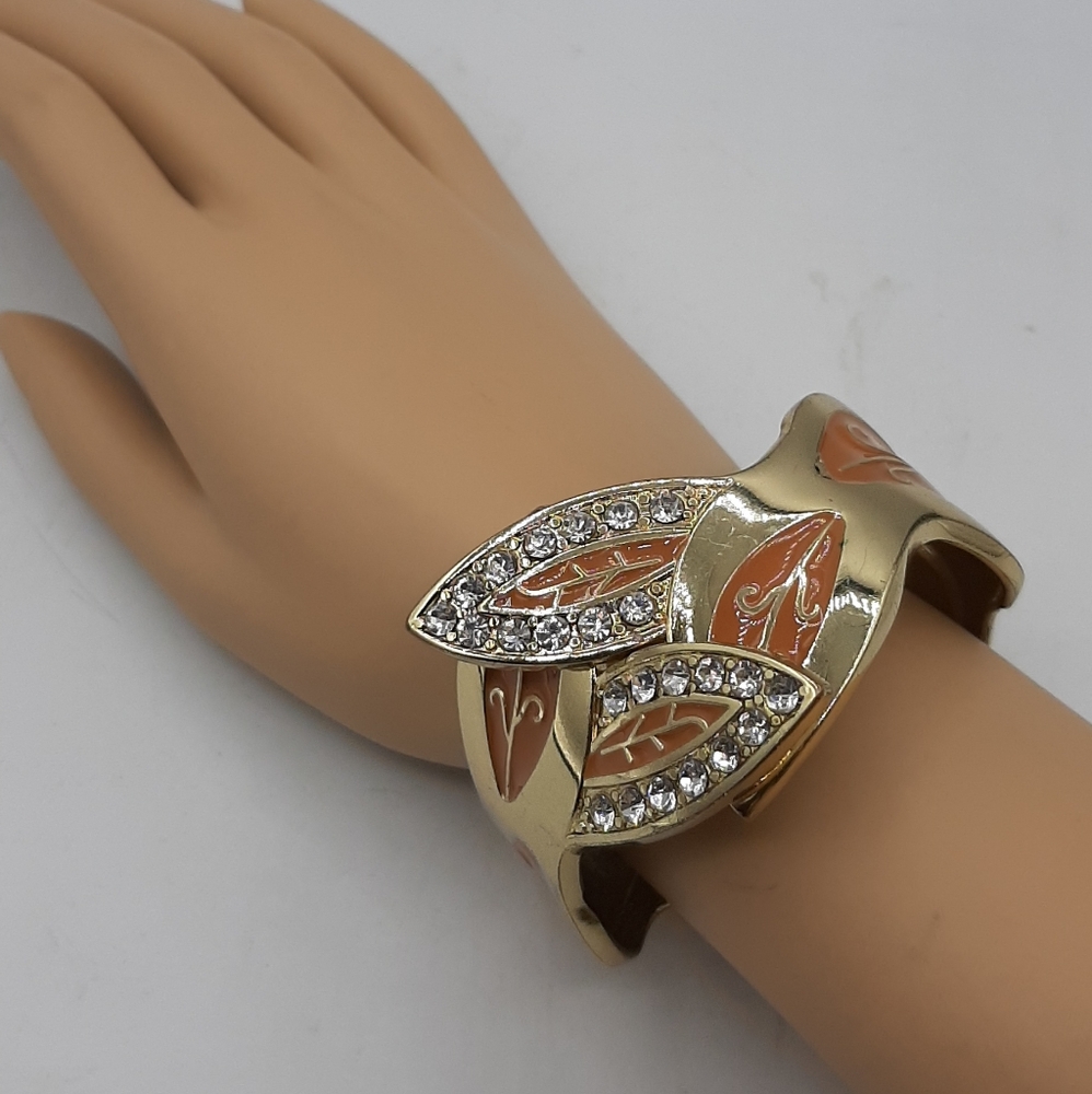 Women's ZMY 6750 Gold Tone Cuff Bracelet Peach Enamel & Rhinestones